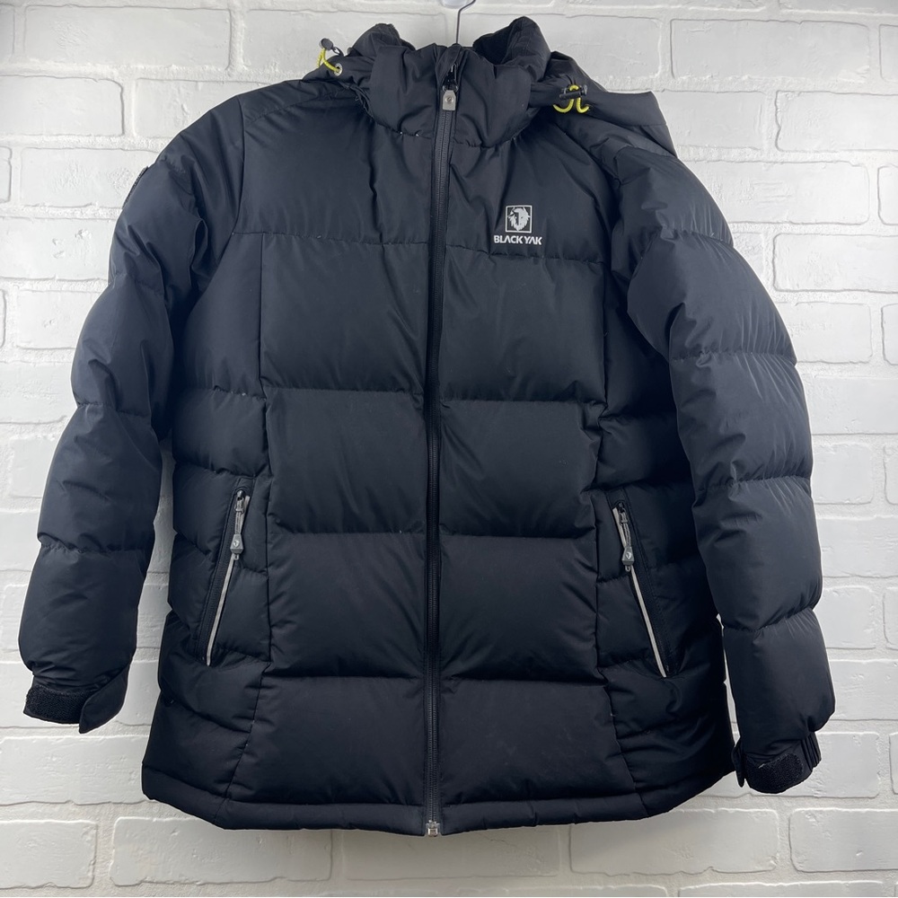 Black Puffer winter Jacket by BlackYak boys size 155 down fill warm neutral